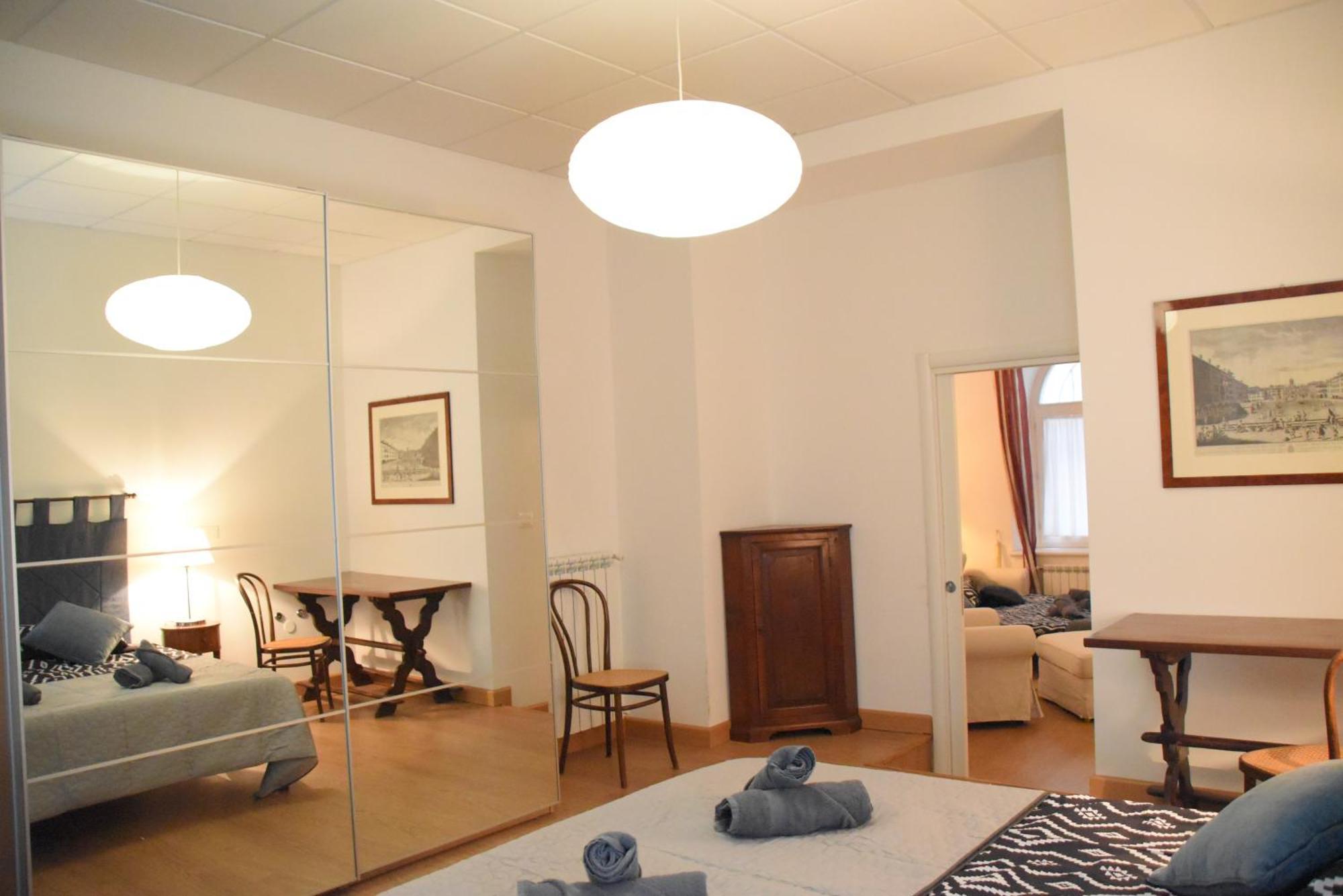 Loft With Private Parking Apartman Trieszt Kültér fotó